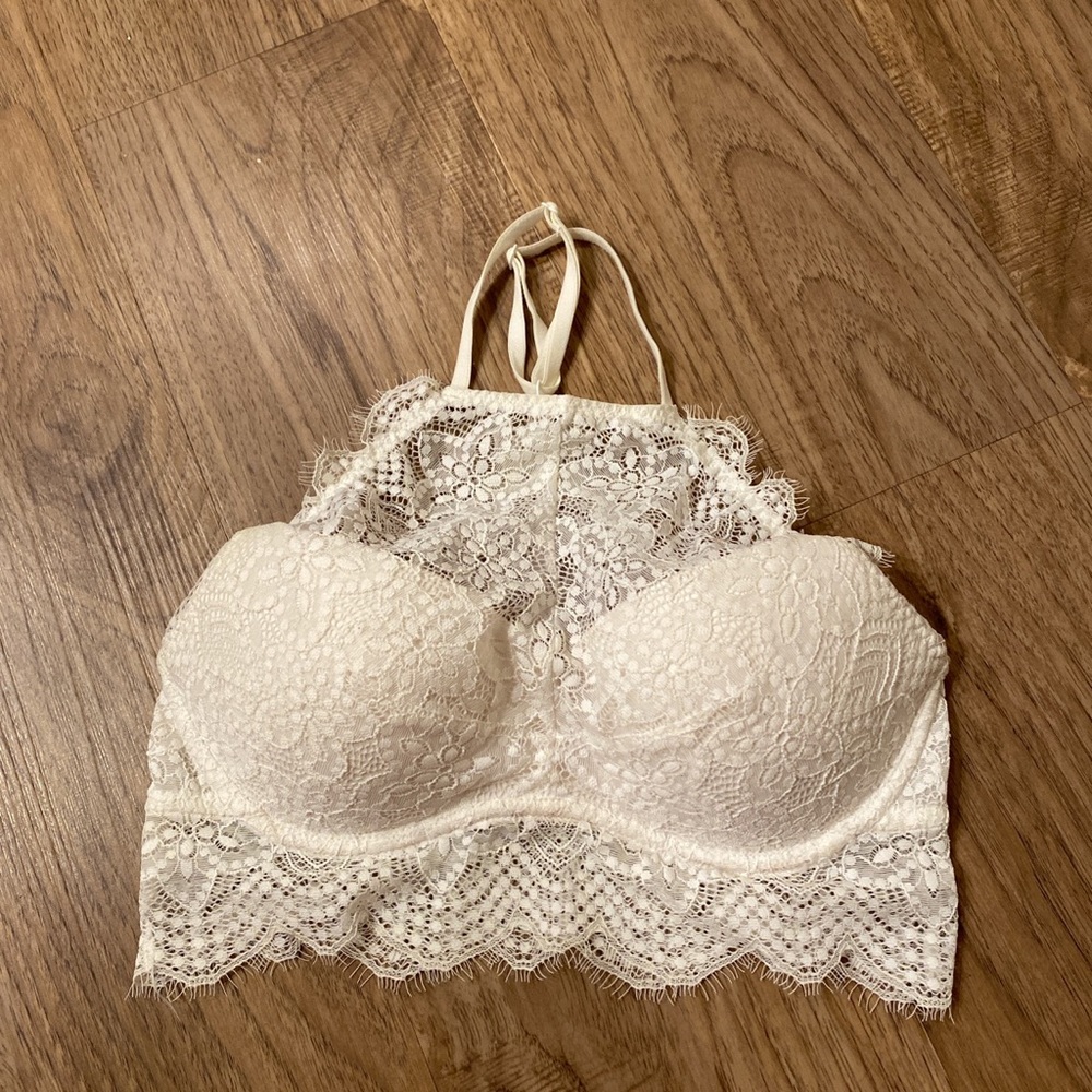 VS EYELASH BRALET
